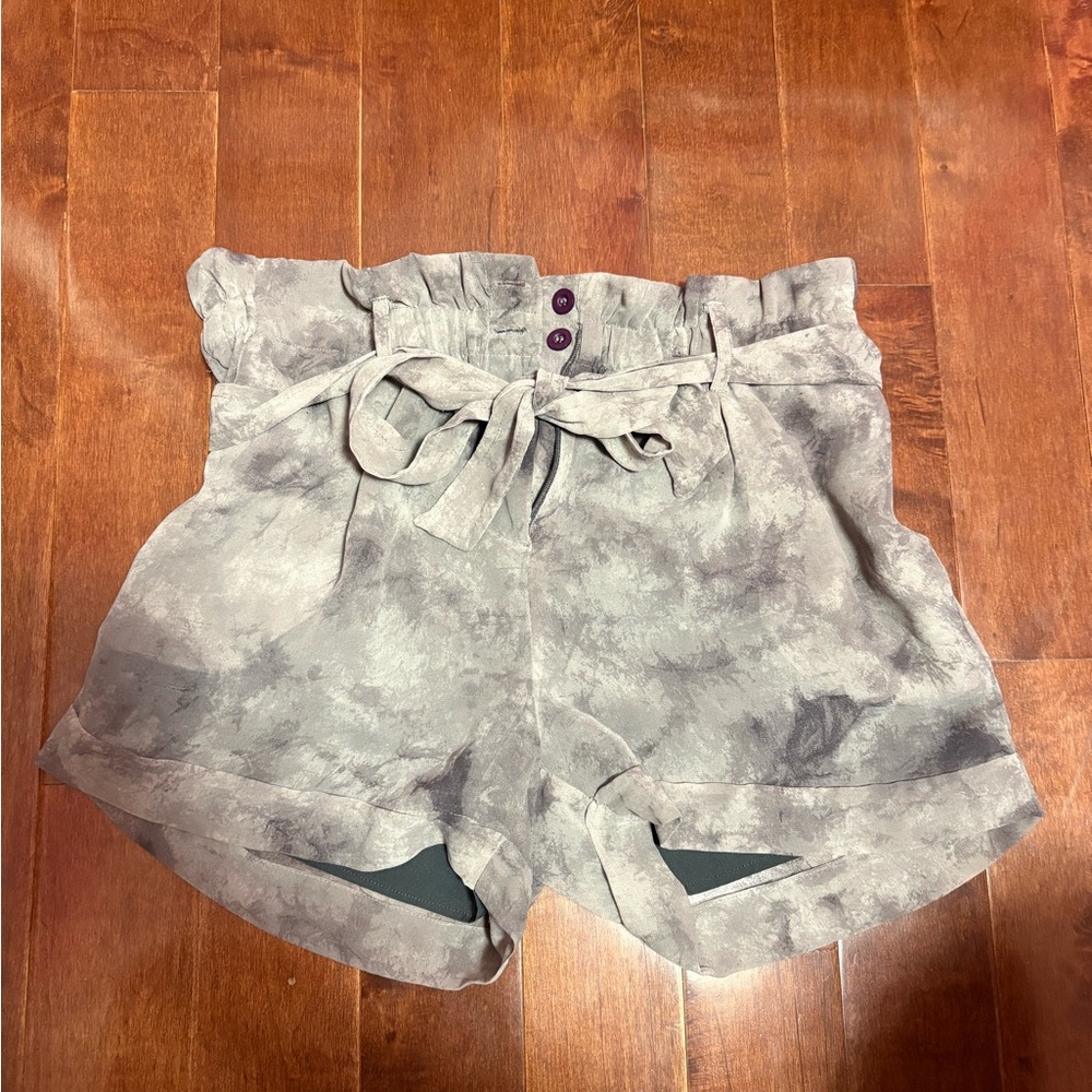 W118 by Walter Baker Gray High Waist Shorts Balloon Shorts